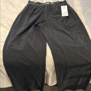 Alo Black Wide-Leg Pants